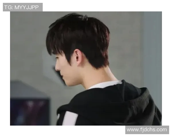 被球队嫌弃的足球明星们如何逆袭重返巅峰的励志故事